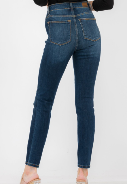Judy Blue Hi-Rise Relaxed Fit Dark Wash Jeans